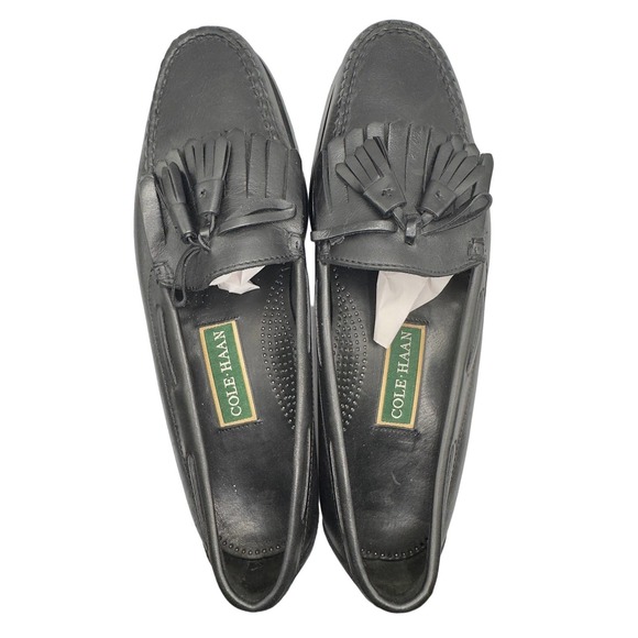 Cole Haan | Men | Matte Black Leather Kilted Tassel Loafers | Size 11 D - Picture 5 of 12